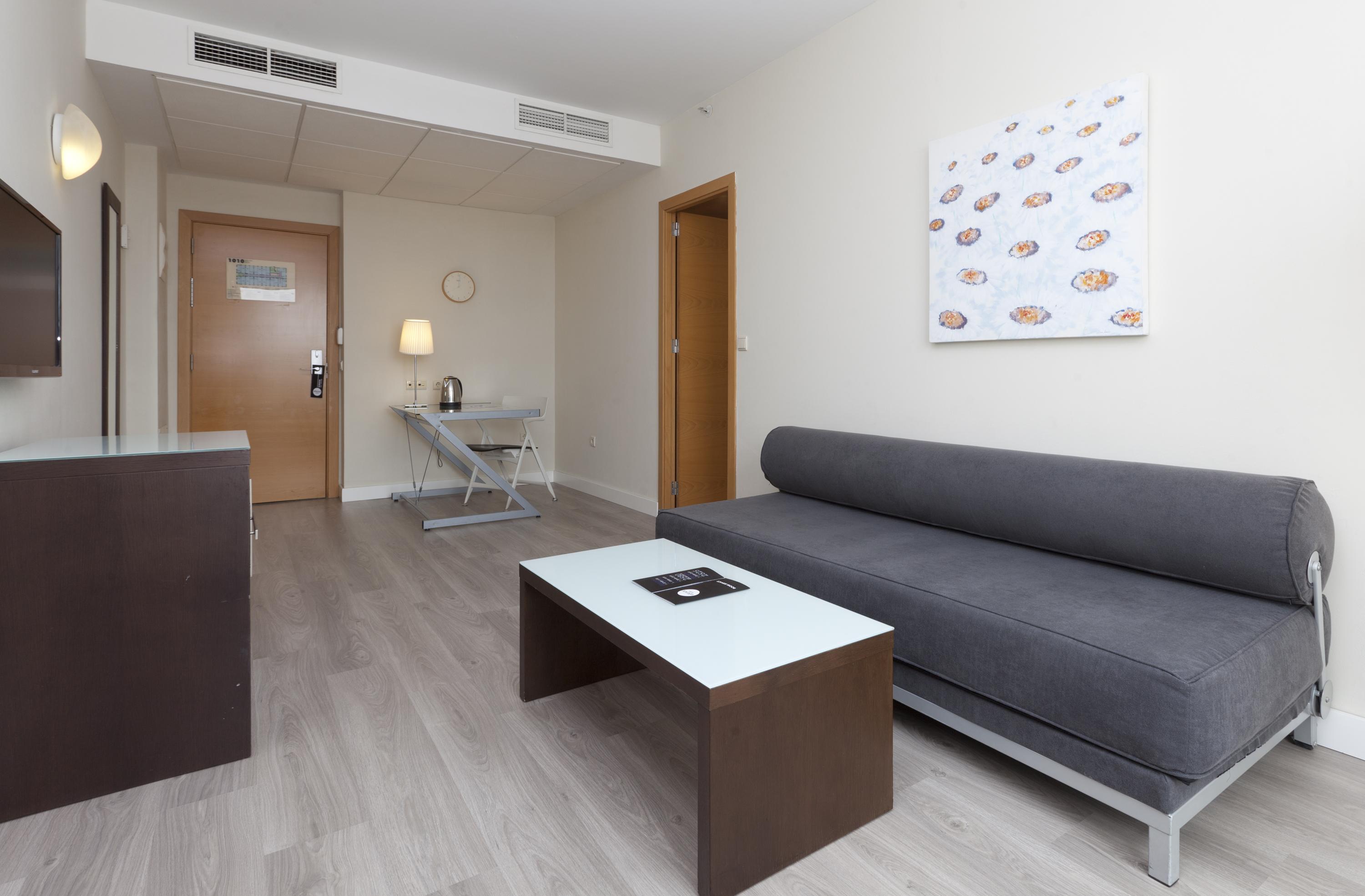 Vertice 4* Seville