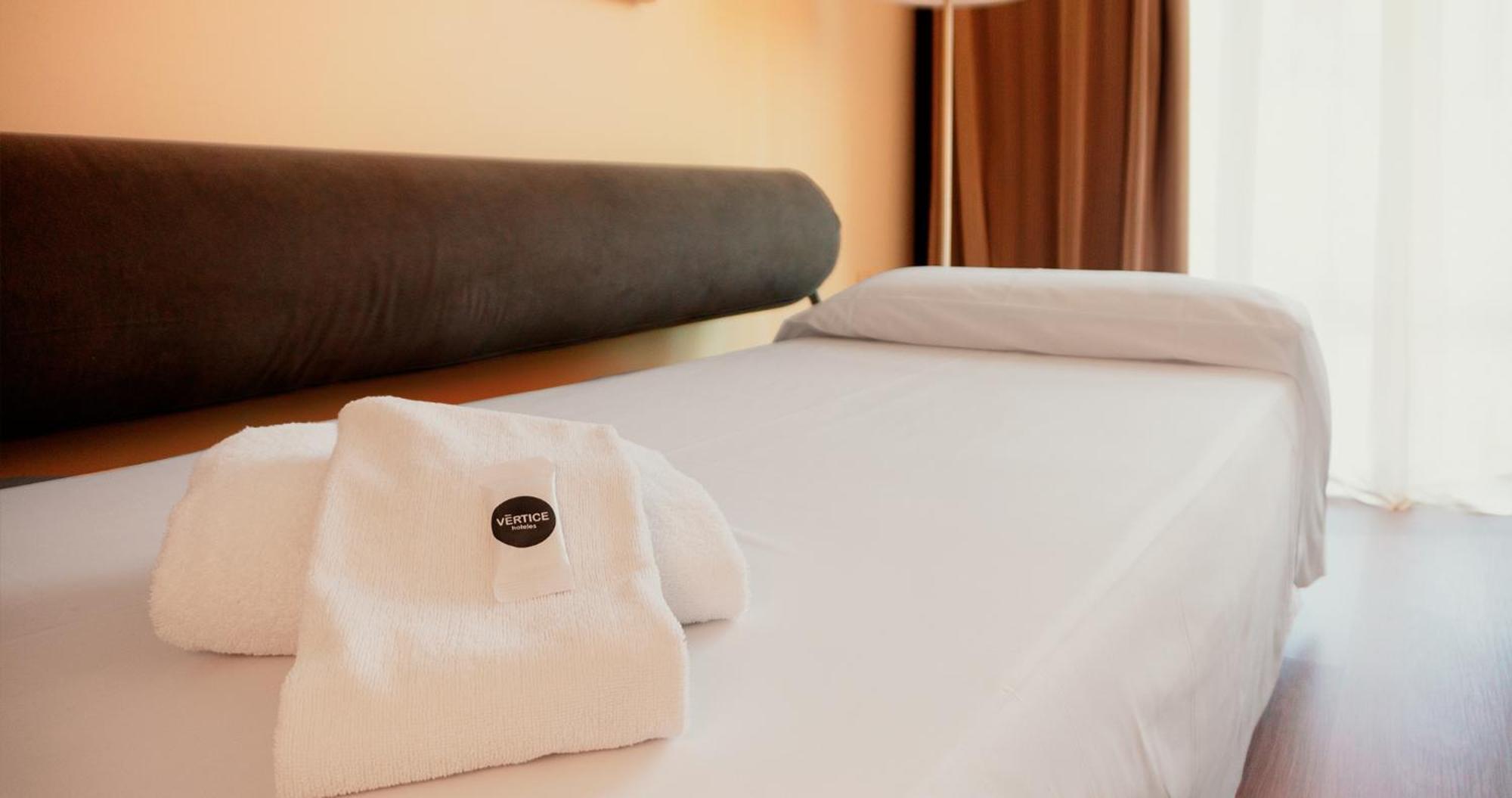 Vertice 4* Seville